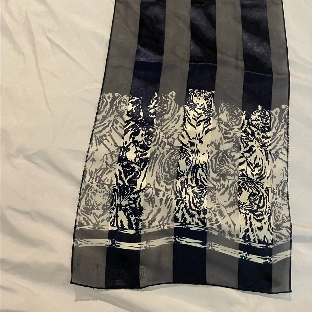 Mea’s Navy Blue Striped Tiger Pattern Polyester Long Scarf - Picture 2 of 7